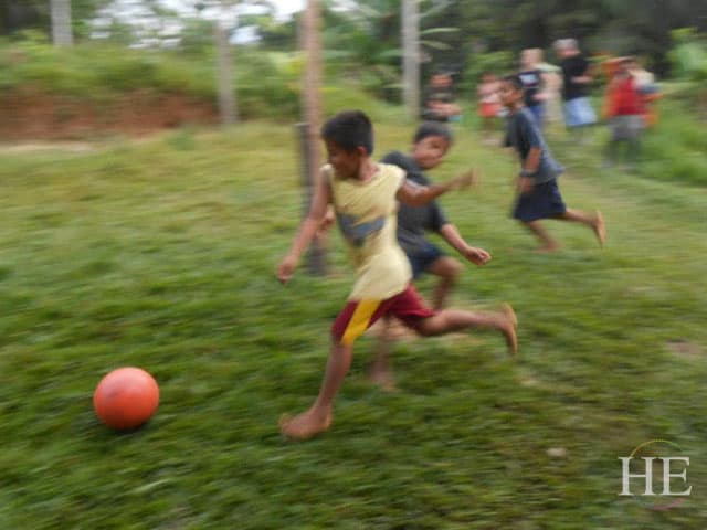 blog-pt3-12-peru-amazon-soccer