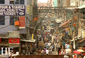 very busy city street on the HE Travel gay India Adventure tour