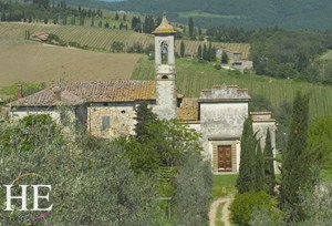 a church in the Tuscan countryside on the HE Travel gay hiking tour in Italy