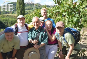 happy hikers on the HE Travel gay hiking tour in Tuscany Italy