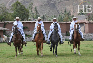 horsemanship in highlands of peru on HE Travel gay hiking tour to Machu Picchu