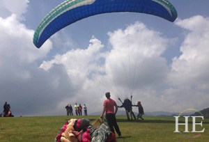 paragliding on the HE Travel gay adventure in colombia
