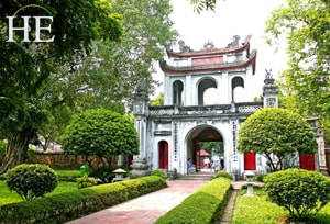 Confucius' temple on the HE Travel gay cultural tour of vietnam