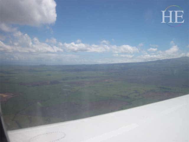 flying over maui with HE Travel