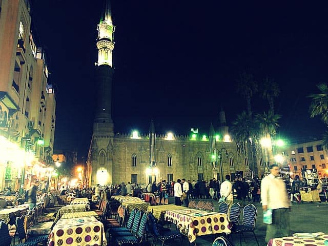 blog-03-egypt-cairo-night