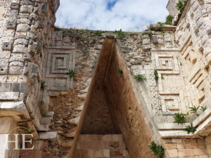 pointed arch at uxmal on the Gay Mexico trip with HE Travel