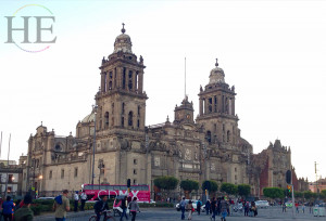 Street view of Mexico City's Cathedral on HE Travel's Mexico City/Puebla Cultural Tour.