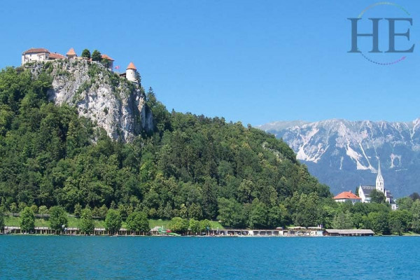 800x545-SE-Slovenia-gay-multisport-hetravel-adventure-worldwide-tour-lake-bled