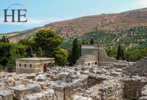 HE-Gay-Travel-Greek-Classics- Palace-Knossos